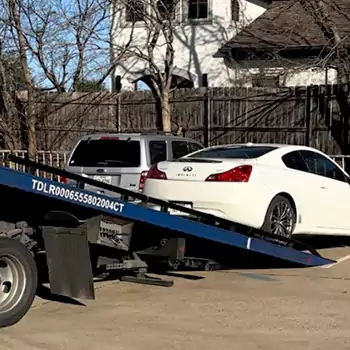 Flatbed Tow Truck Service in Little Italy, IL
